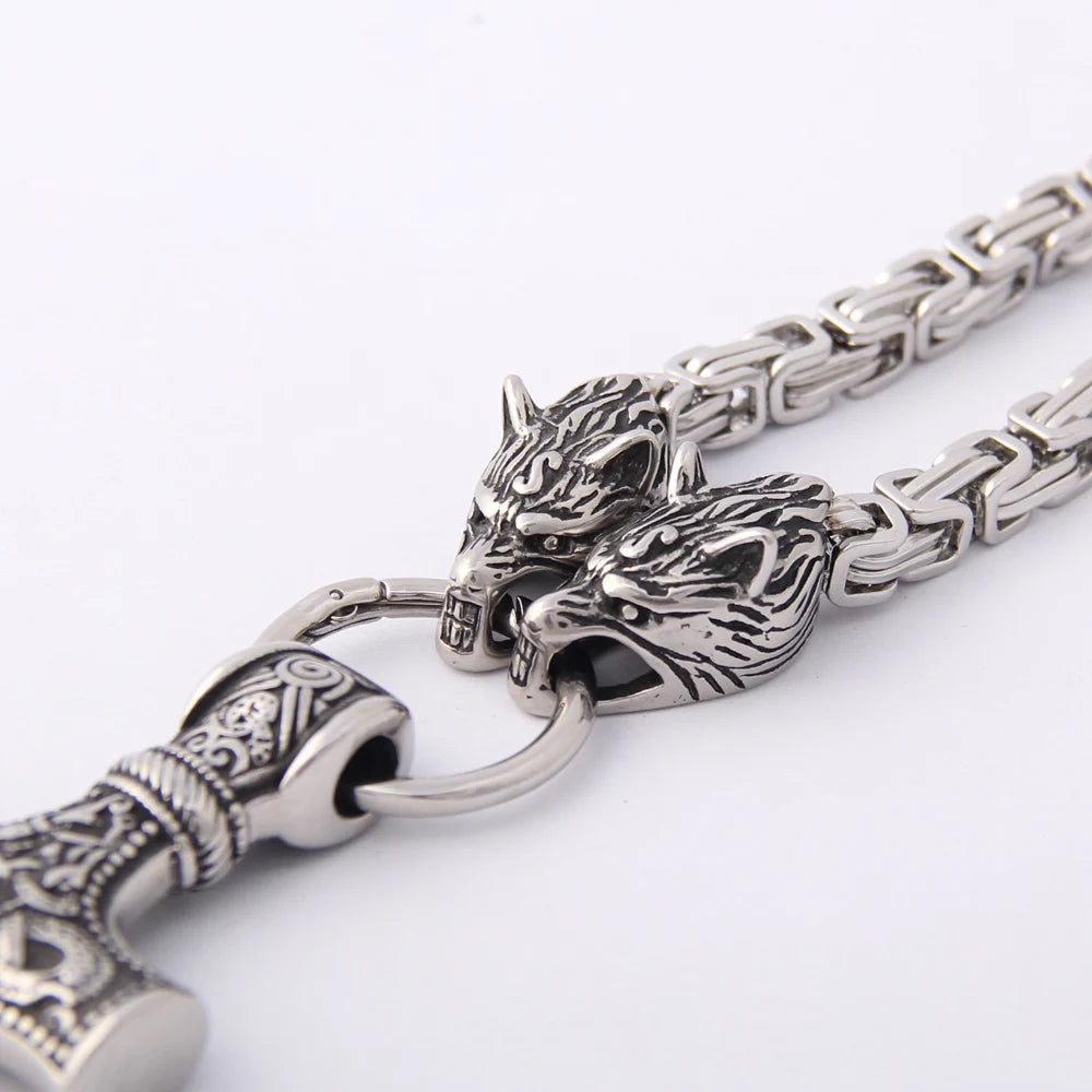 Viking Thor Thor hammer pendant necklace titanium steel wolf head chain necklace Viking Retro jewelry