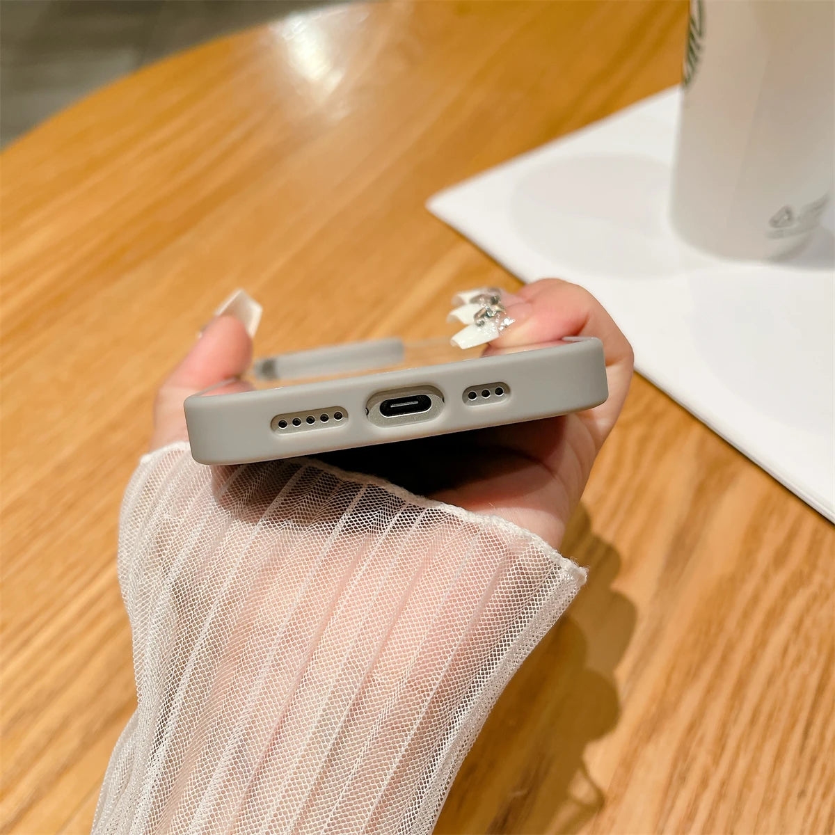 Luxury Shockproof Magsafe Wireless Charge Case for iPhone 17 16 Plus 15 14 13 12 11 Pro Max XR 17Air Clear Magnetic Bumper Cover