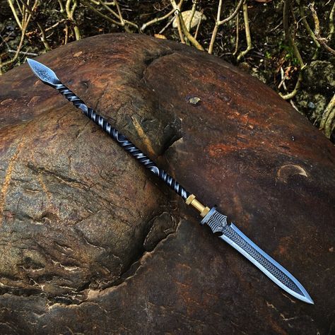 Hand-Forged Damascus Steel Spear – Viking Style Collectible Weapon | Medieval Polearm with Spiral Handle – Premium Handmade Piece USA & Canada