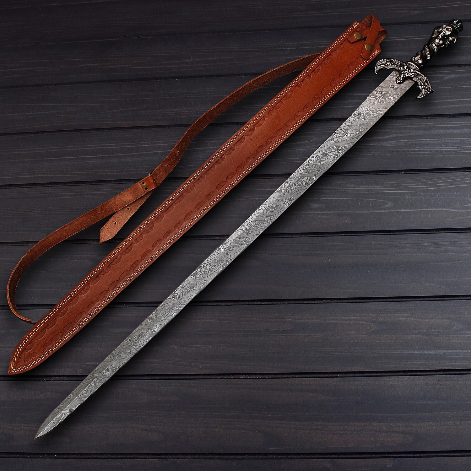 Skull King Sword – Handmade Damascus Steel Medieval Warrior Blade | Viking Fantasy Collectible Weapon