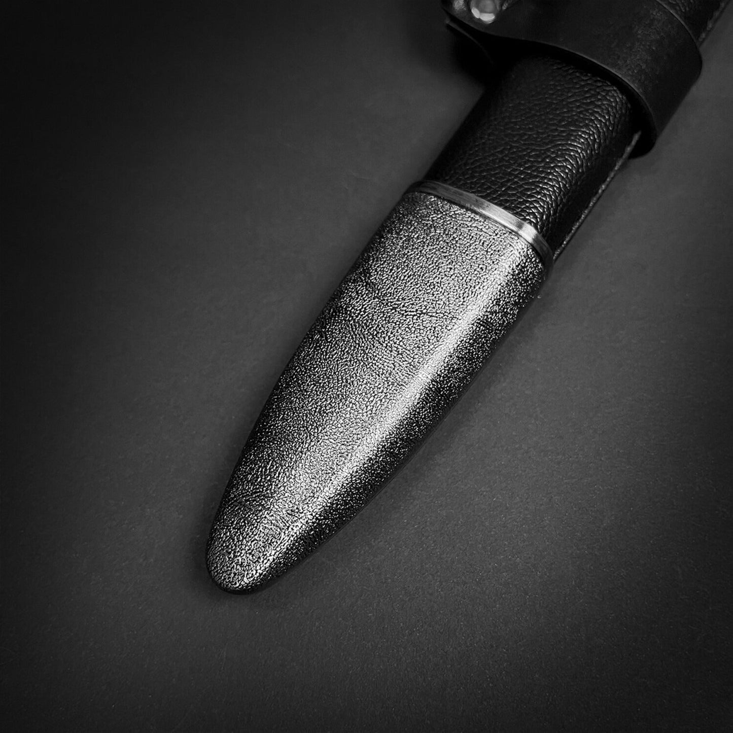 40.5" Carbon Steel Sword with Black & Silver Finish – Long Blade Display Sword