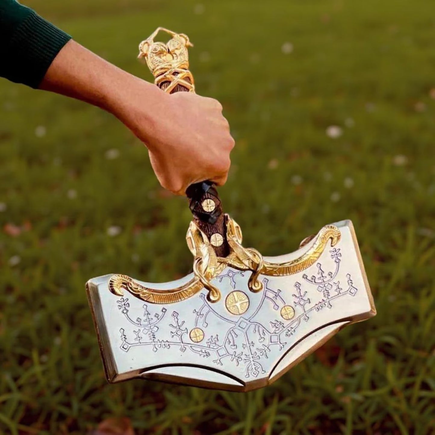 Premium Viking Thor Hammer – Gold-Plated Mjolnir Replica | Norse Mythology Cosplay & Collectible