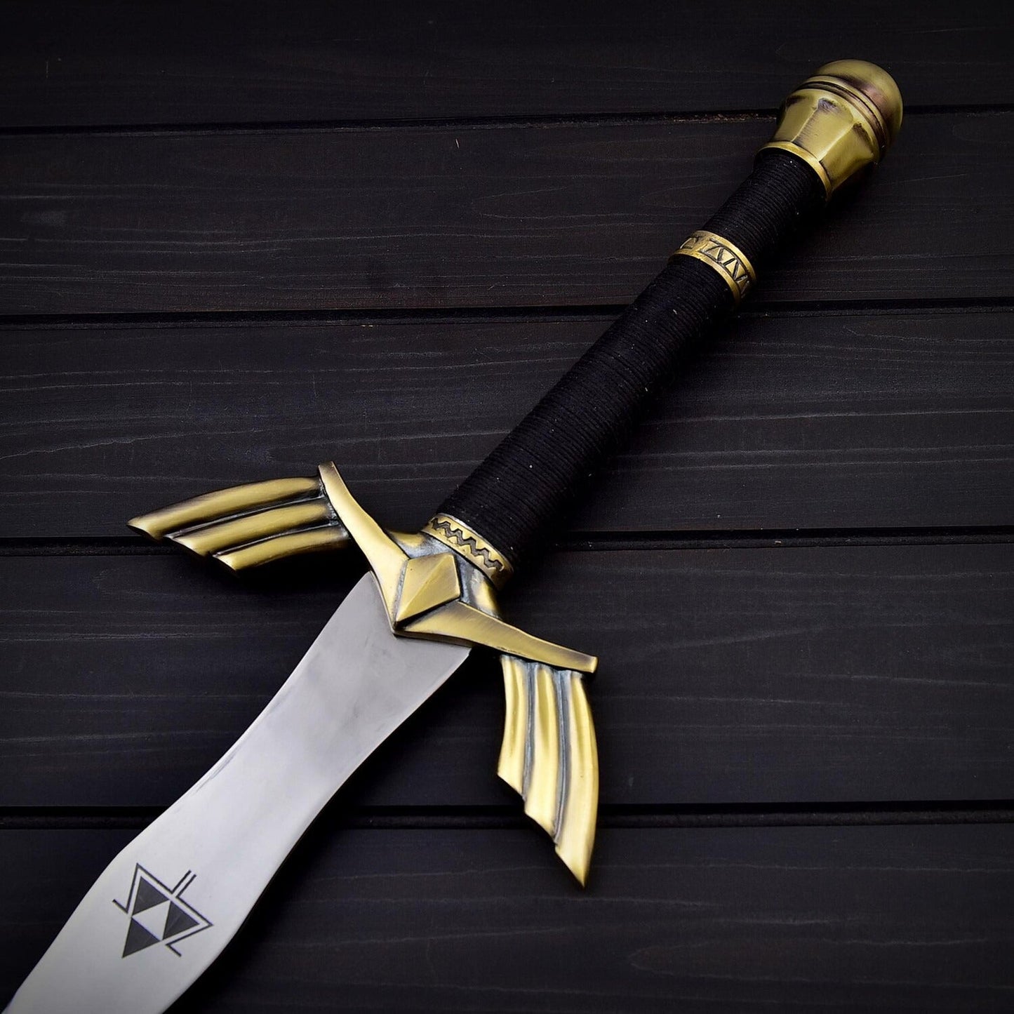 41.5 Double Edge Medieval Sword with Leather Sheath  Polished 30 Steel Blade Zinc & Leather Handle